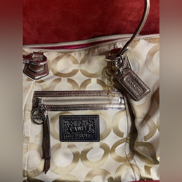 Coach Poppy Story Patch Large Metallic Gold Glam Tote - Picture 4 of 4